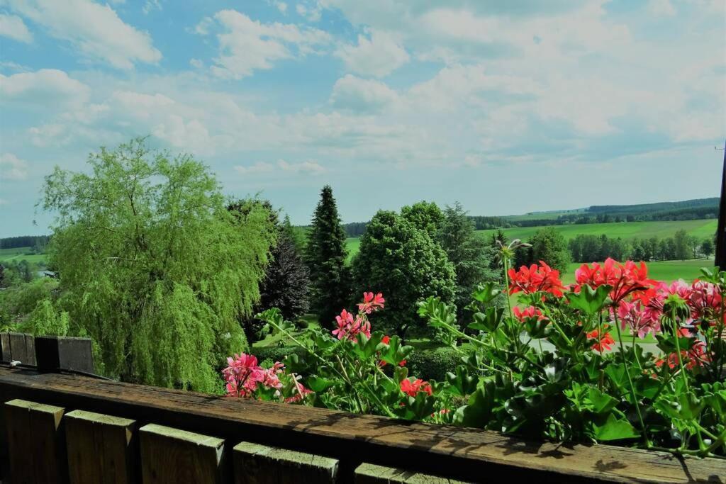 Modernes Apartment Mit Traumhaftem Blick Ins Gruene Bräunlingen Zewnętrze zdjęcie