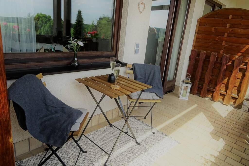 Modernes Apartment Mit Traumhaftem Blick Ins Gruene Bräunlingen Zewnętrze zdjęcie